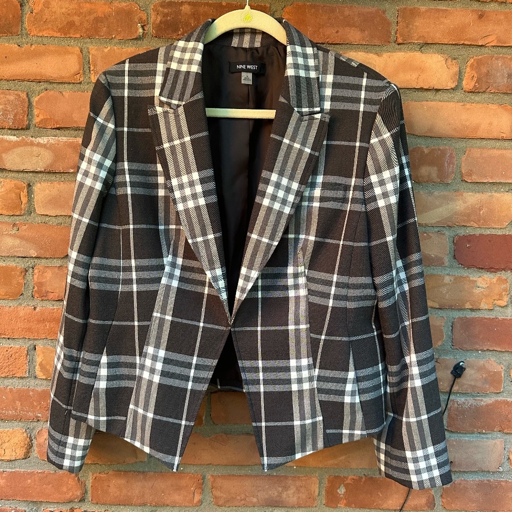 Nine West Plaid Cropped Blazer ~ 14